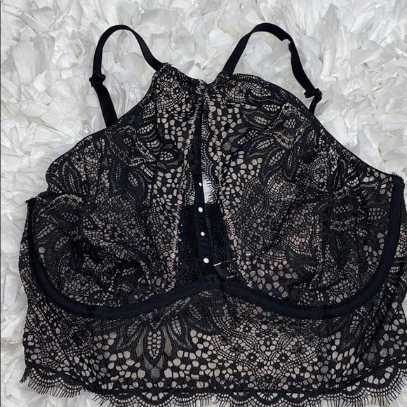 Victoria’s Secret High Neck Bra 32D NWT - Picture 2 of 5